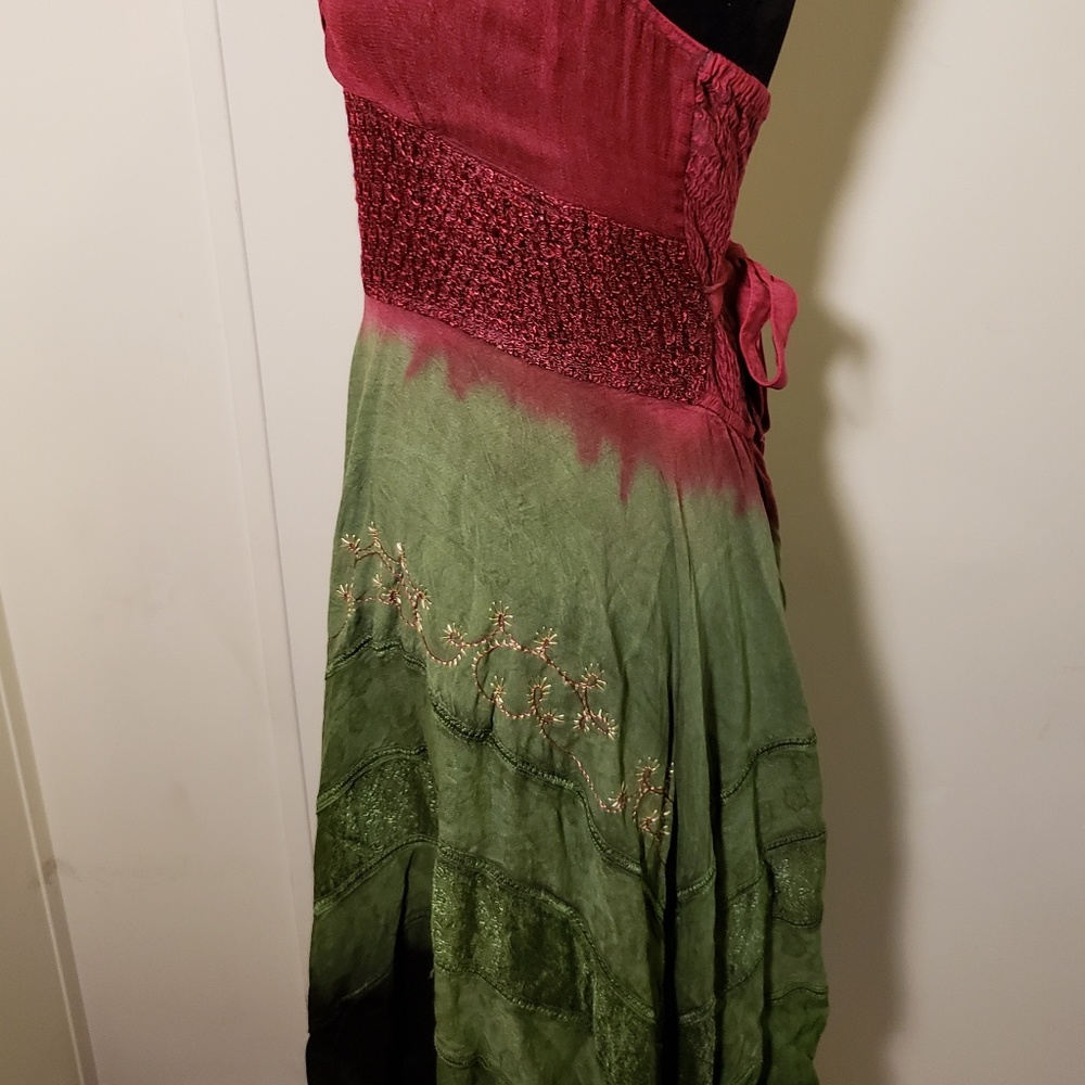Dress - Picture 2 of 4